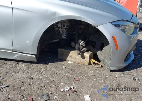 2018 BMW 320I xDrive из США, поврежденный, VIN WBA8A3C56JA491482